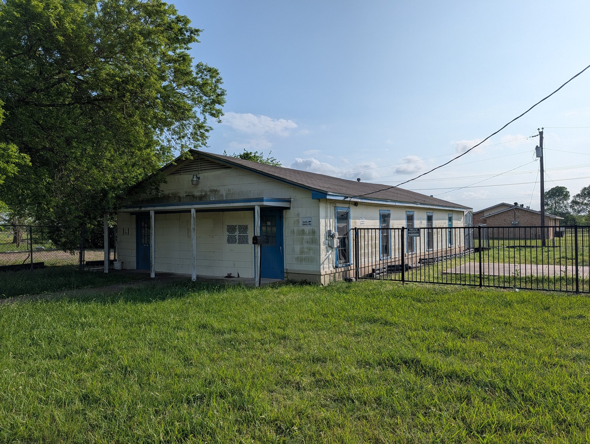 401 S Main St