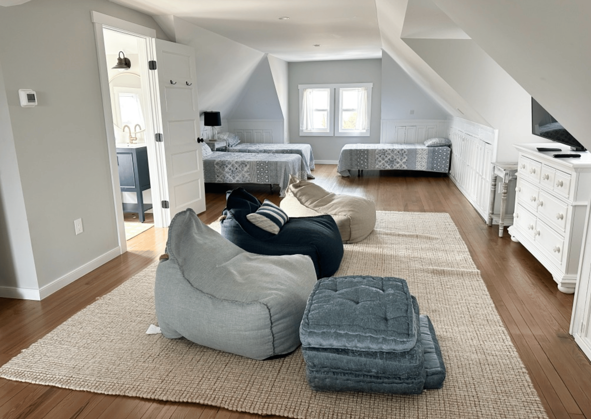 131 5th Street, Beach Haven