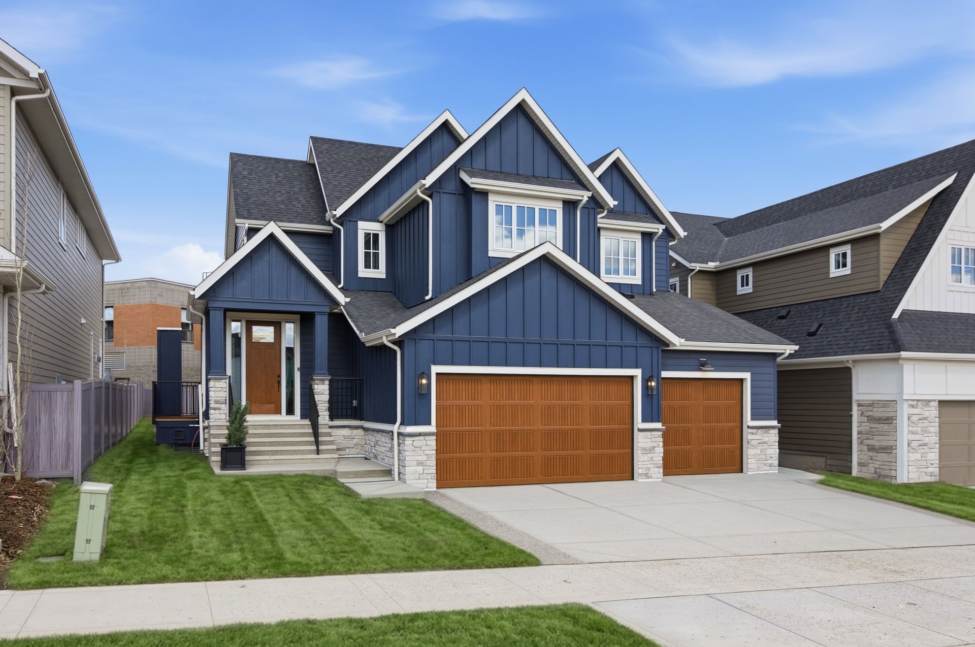 378 Bessborough Drive SW