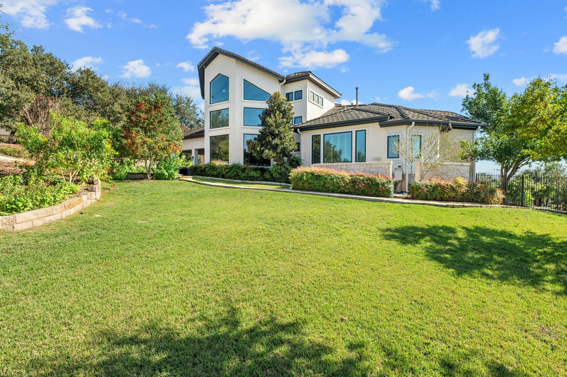 3816 Agape Lane