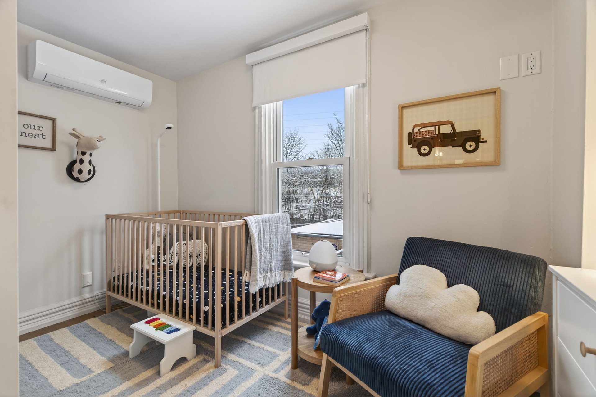SOLD: Standout Residence In Coveted Summerhill