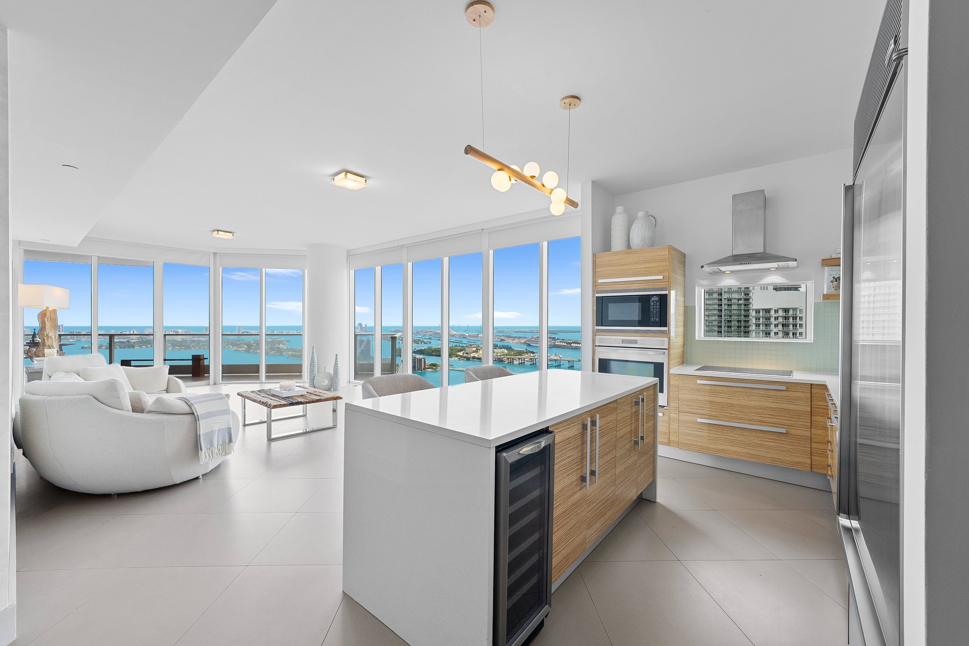 Paramount Bay, #4102