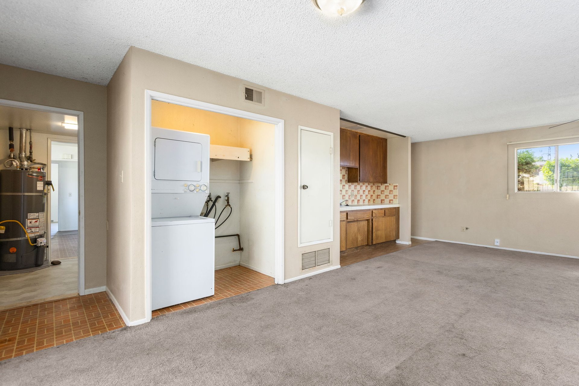 8805 Stardust Lane
