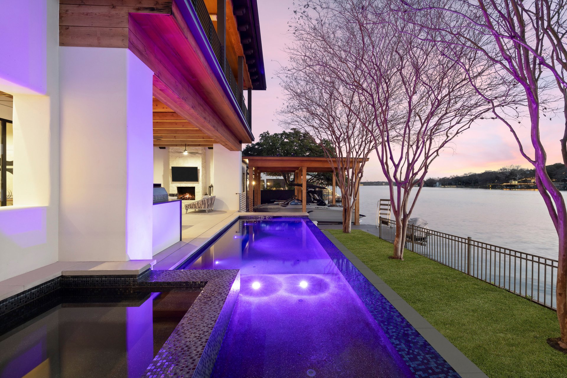 4211 Watersedge Cove