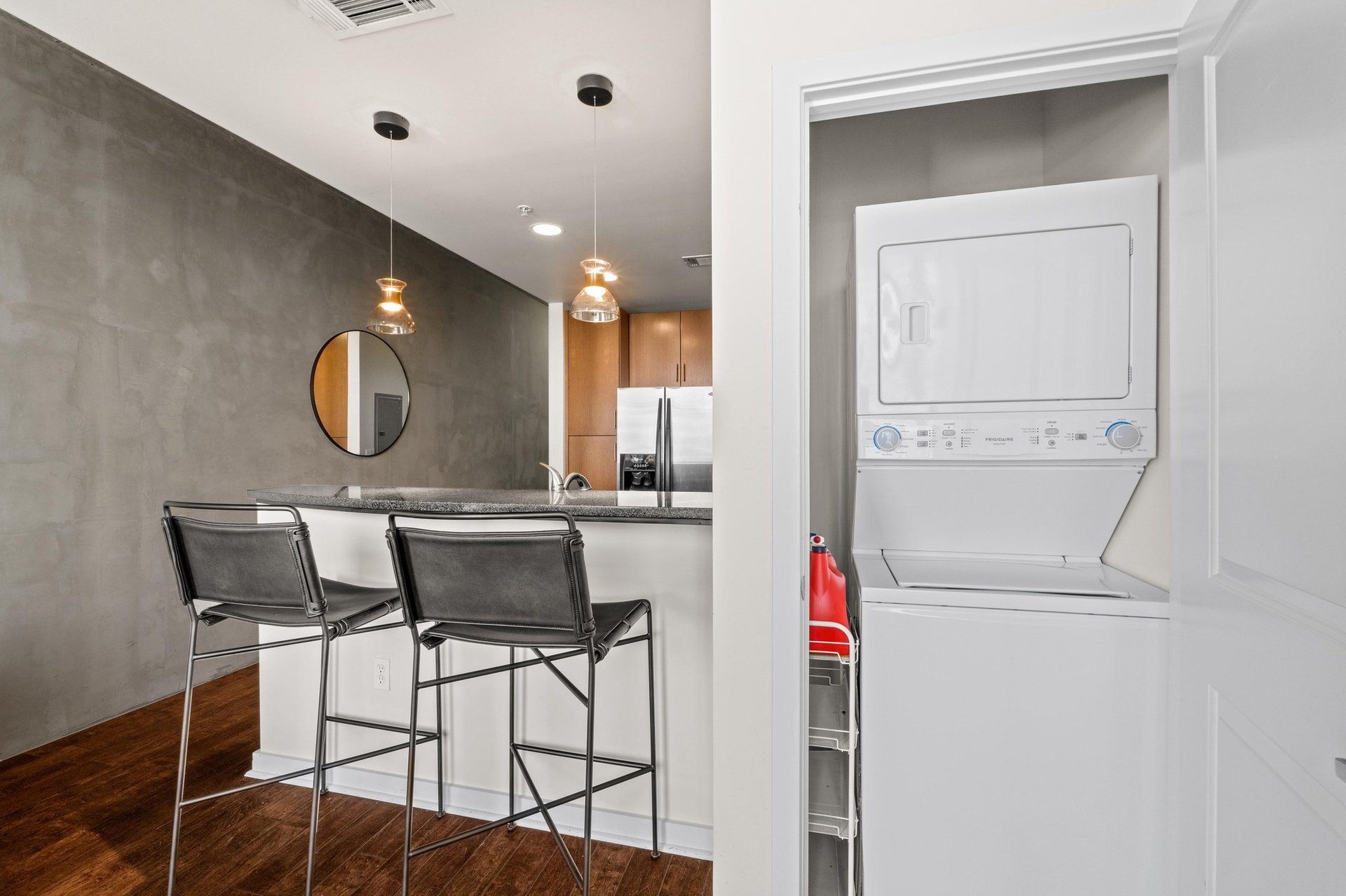 360 Nueces St. #2808  