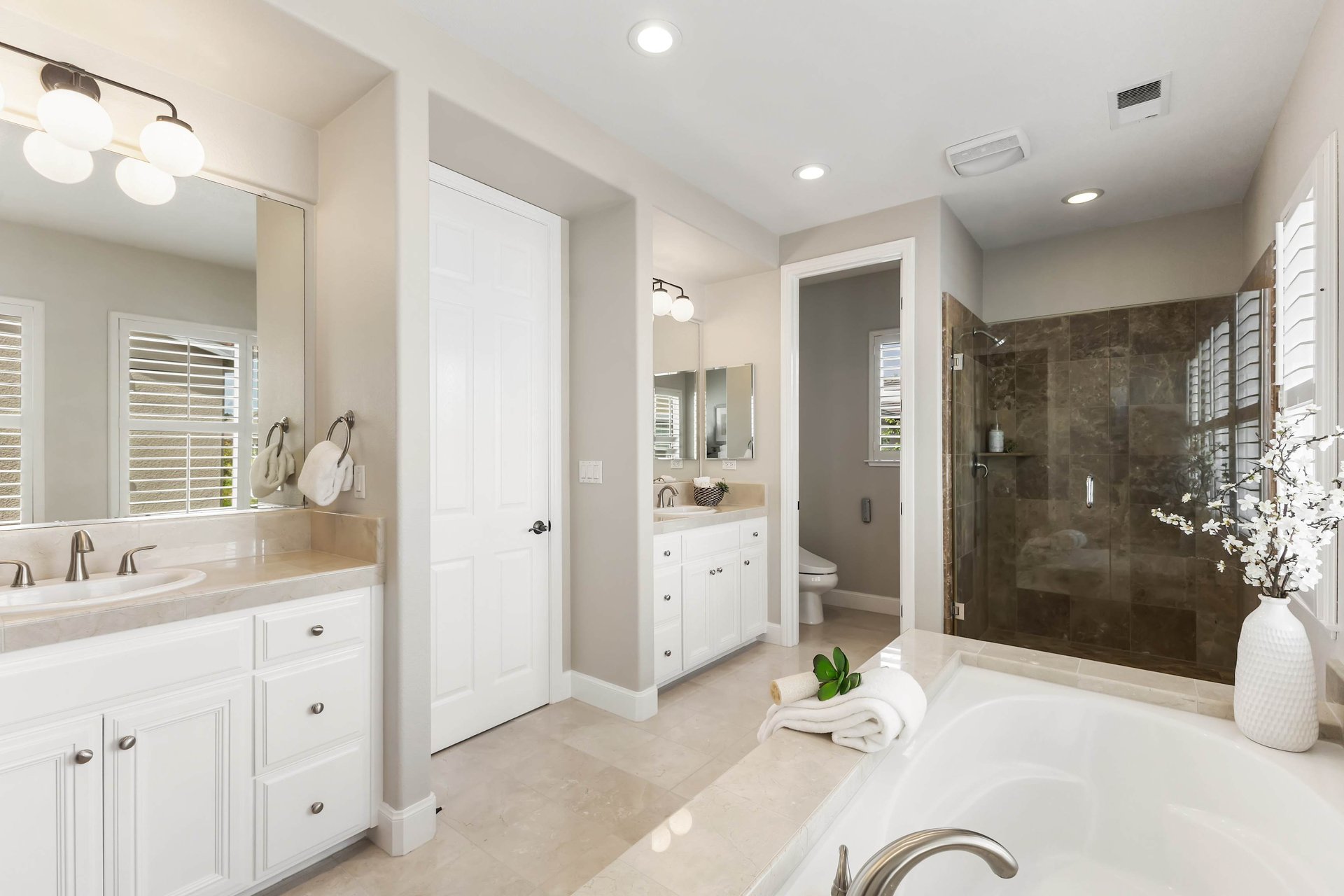 1127 Deer Creek Court