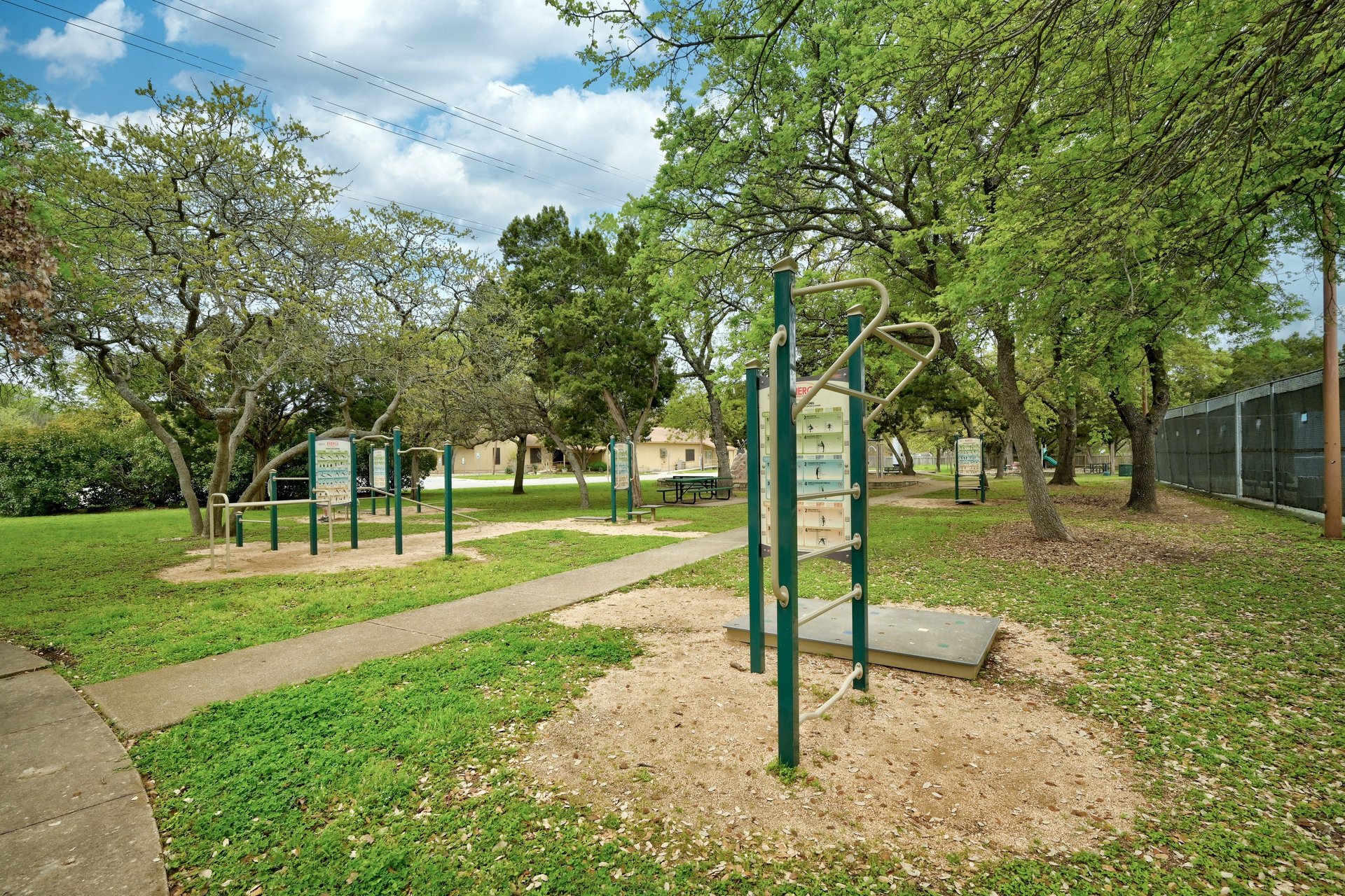 1204 Andrew CV