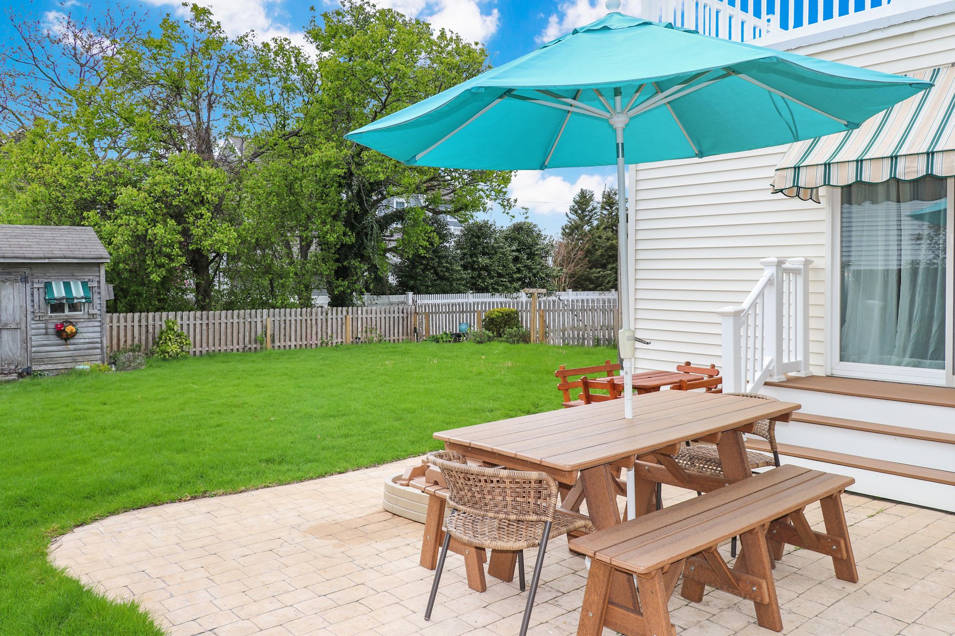 A Classic Bay Header Home Just Three Homes From Ocean
