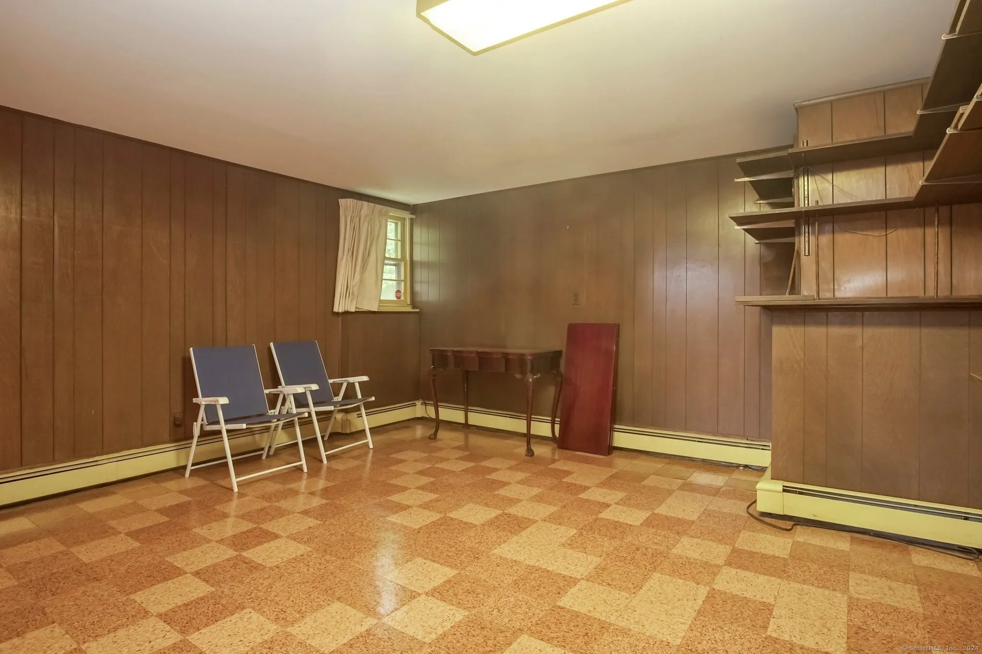 5 Waterbury Road