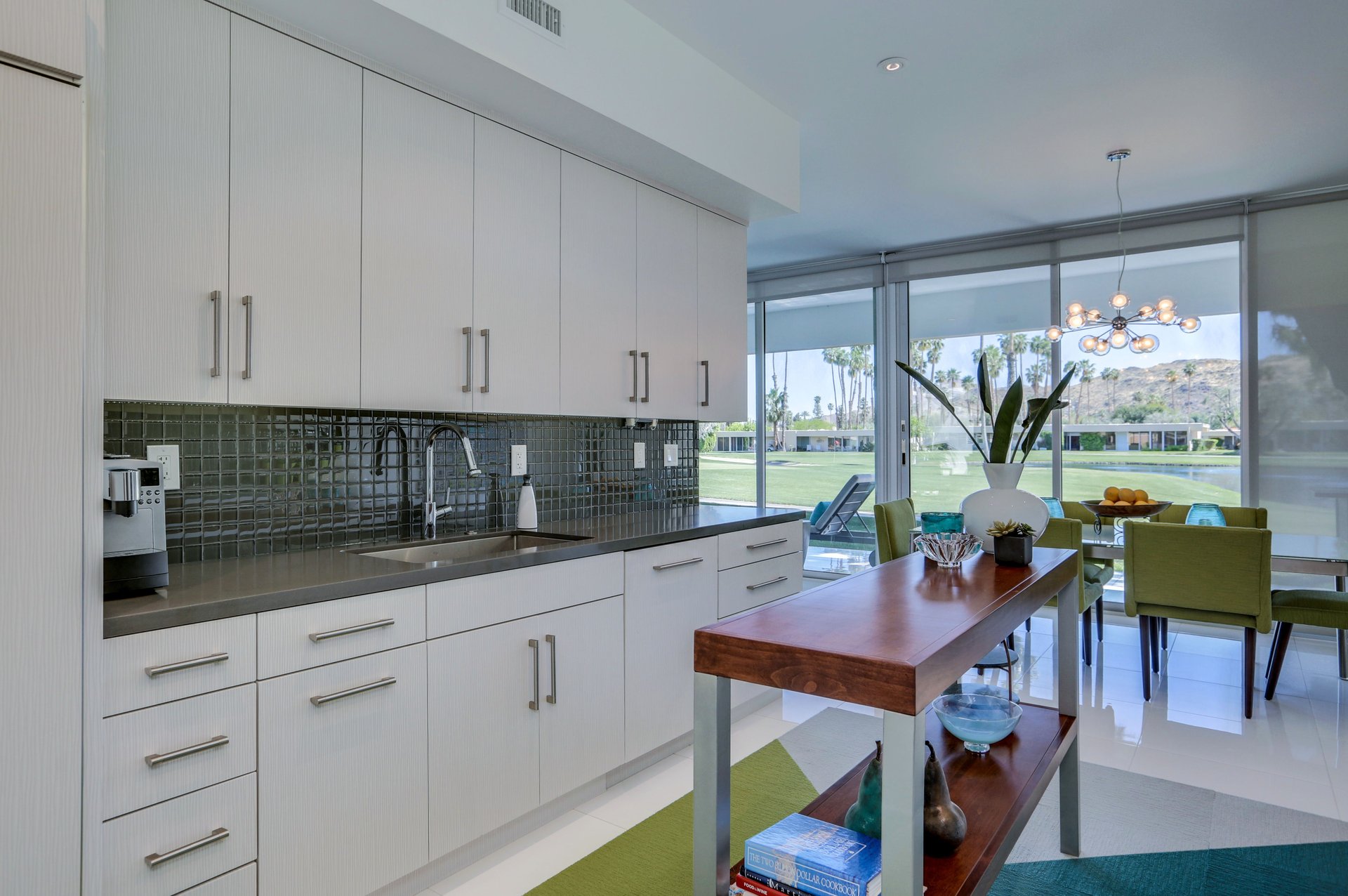 46 Lakeview Drive