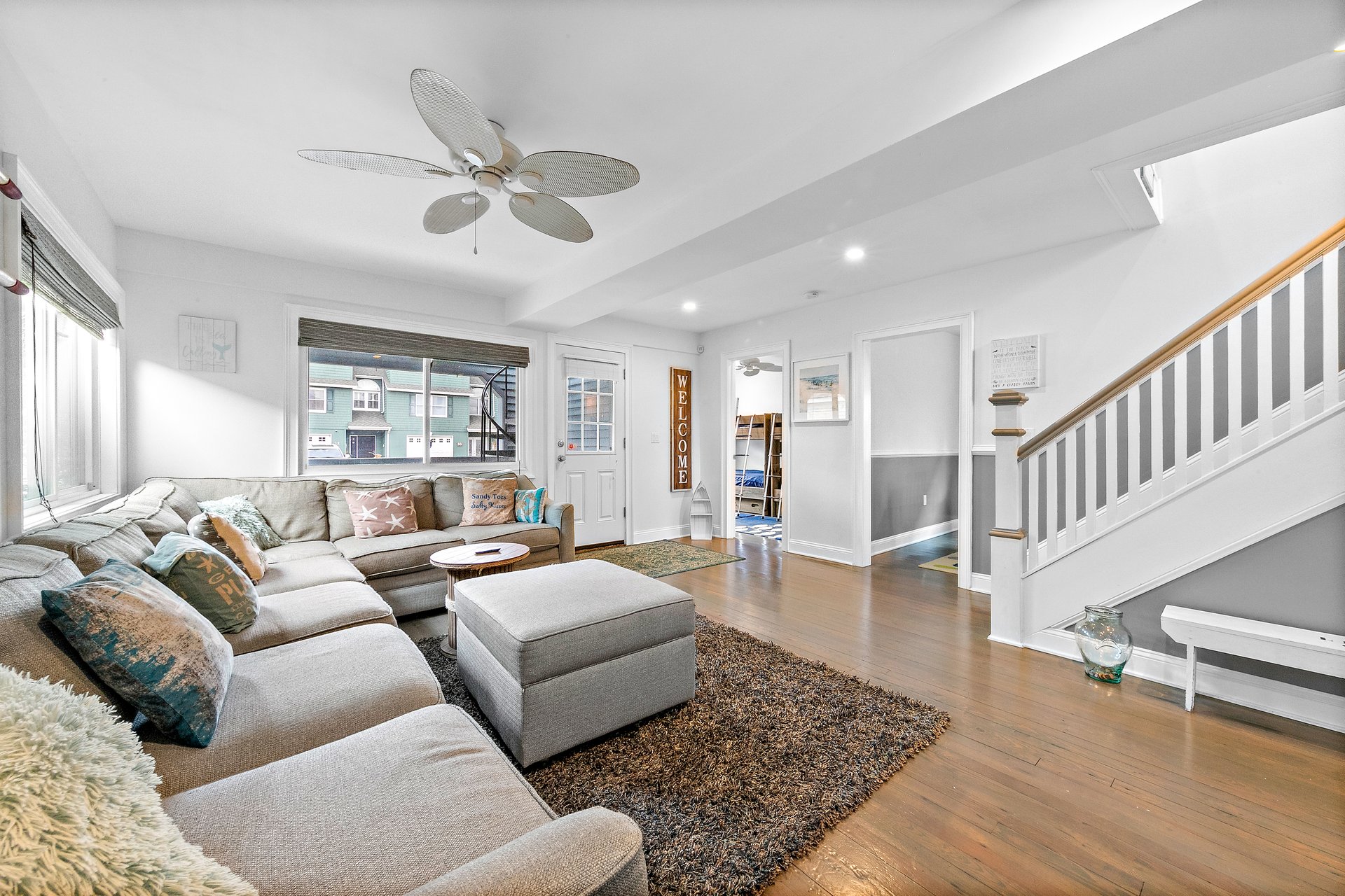 5 W Ave, Beach Haven