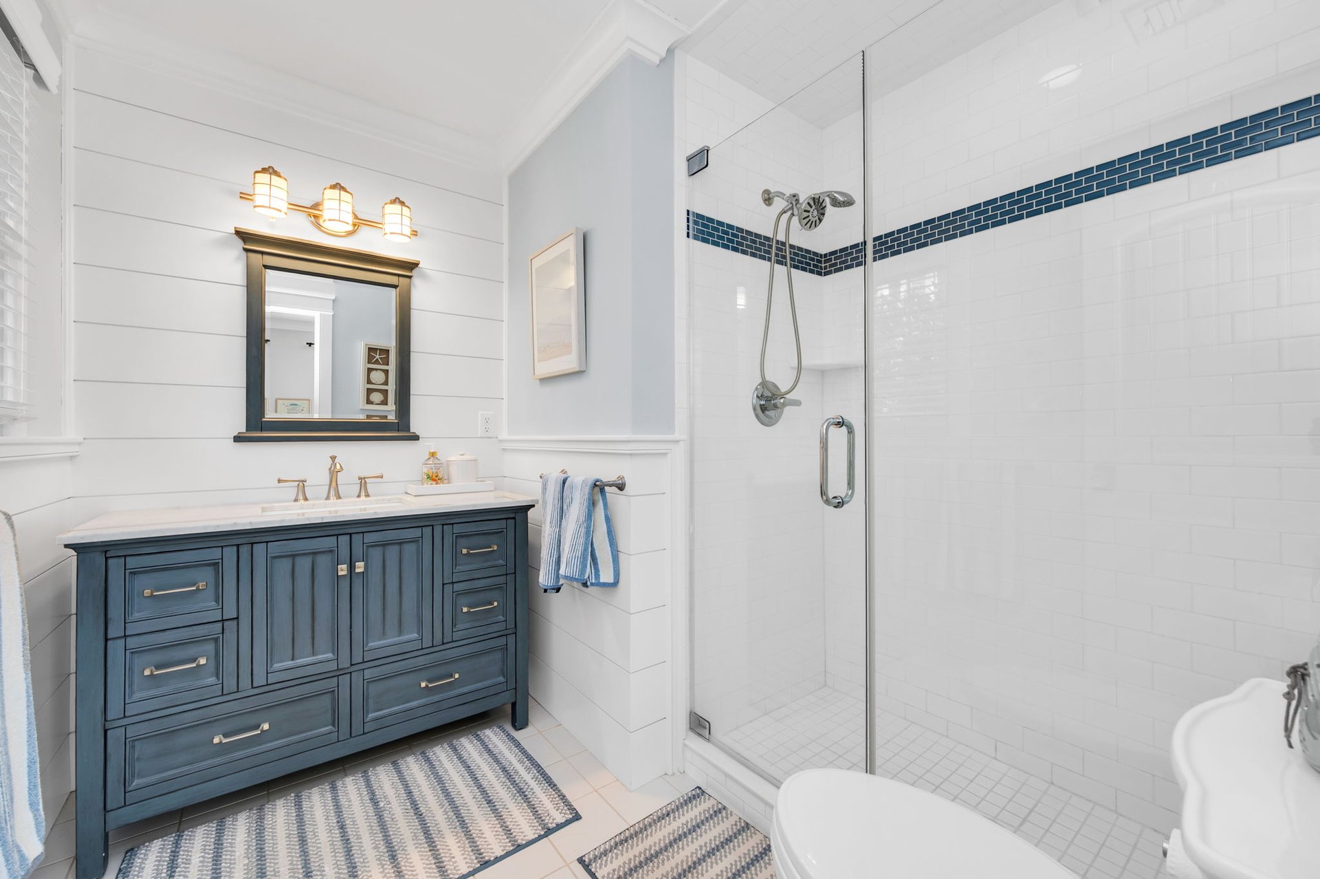 Exclusive Curtis Point Home with Pool