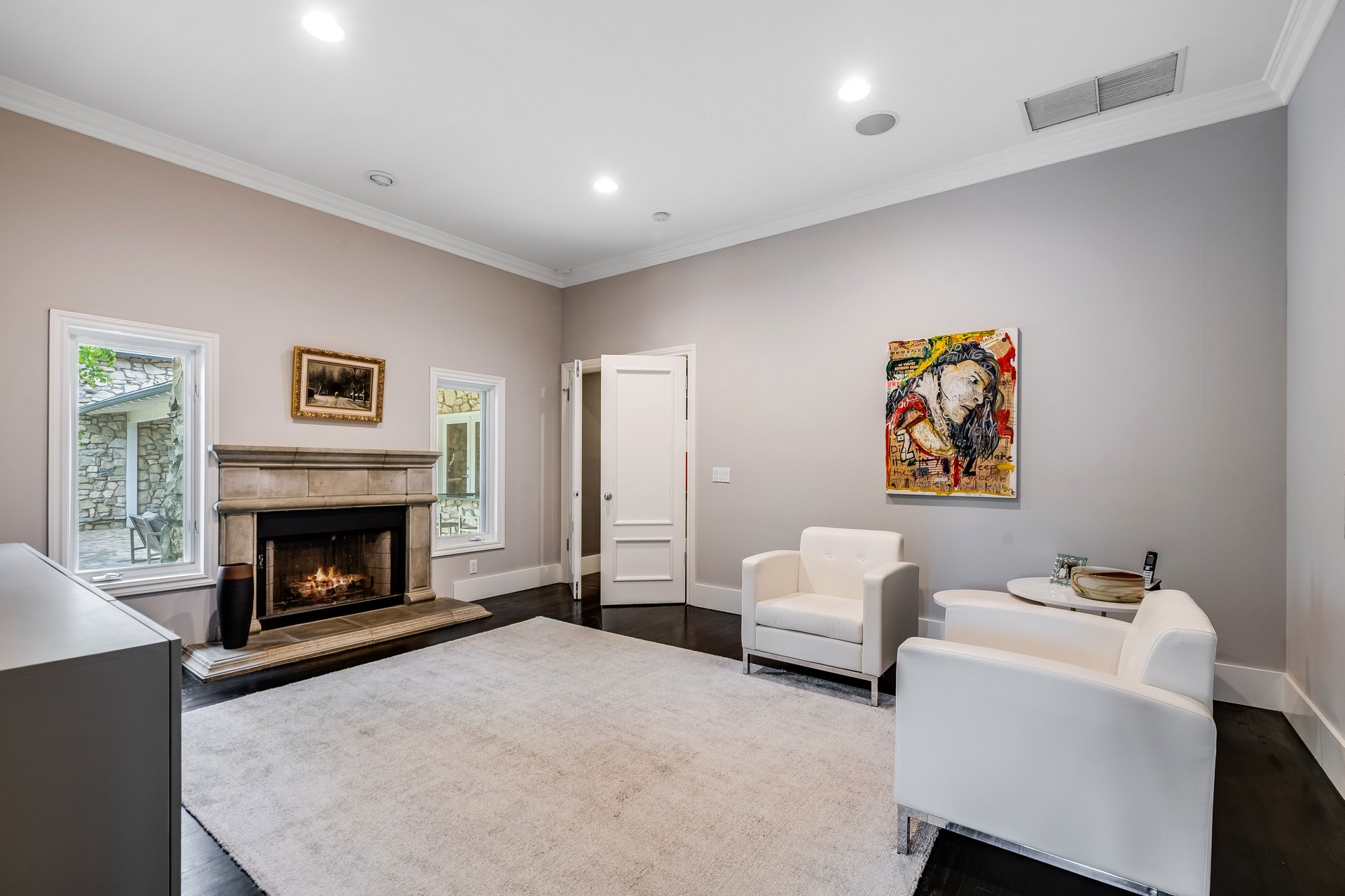 422 Parkwood Dr