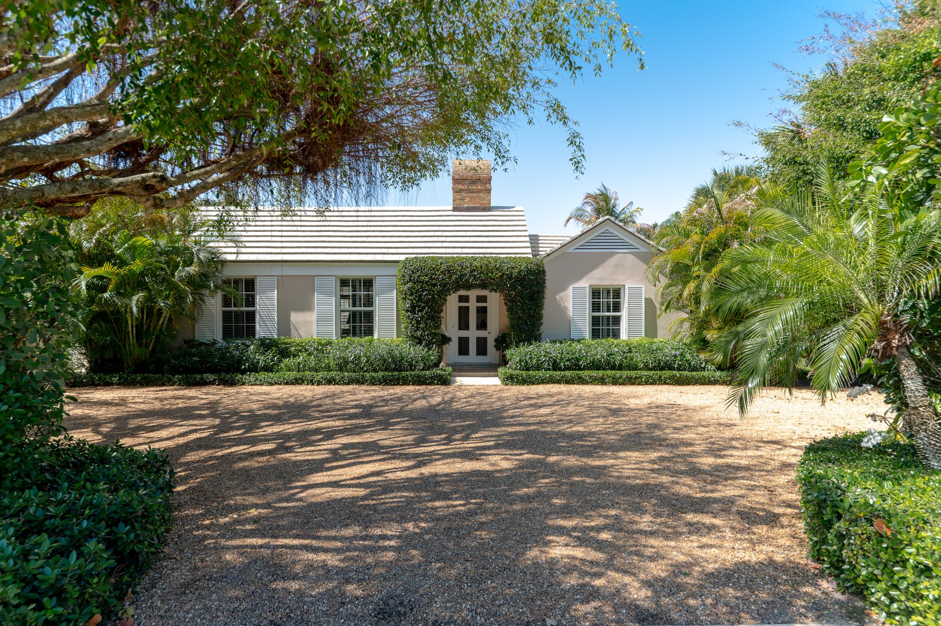 74 Gomez Rd