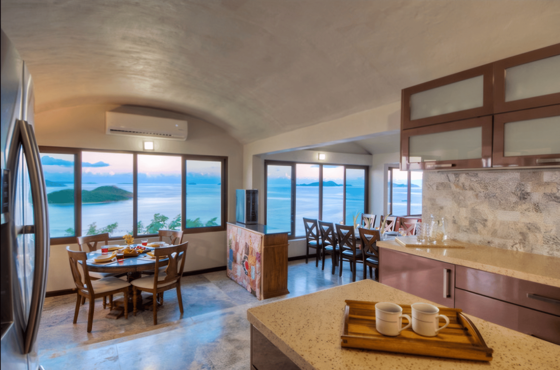 1026 Villa Alicia