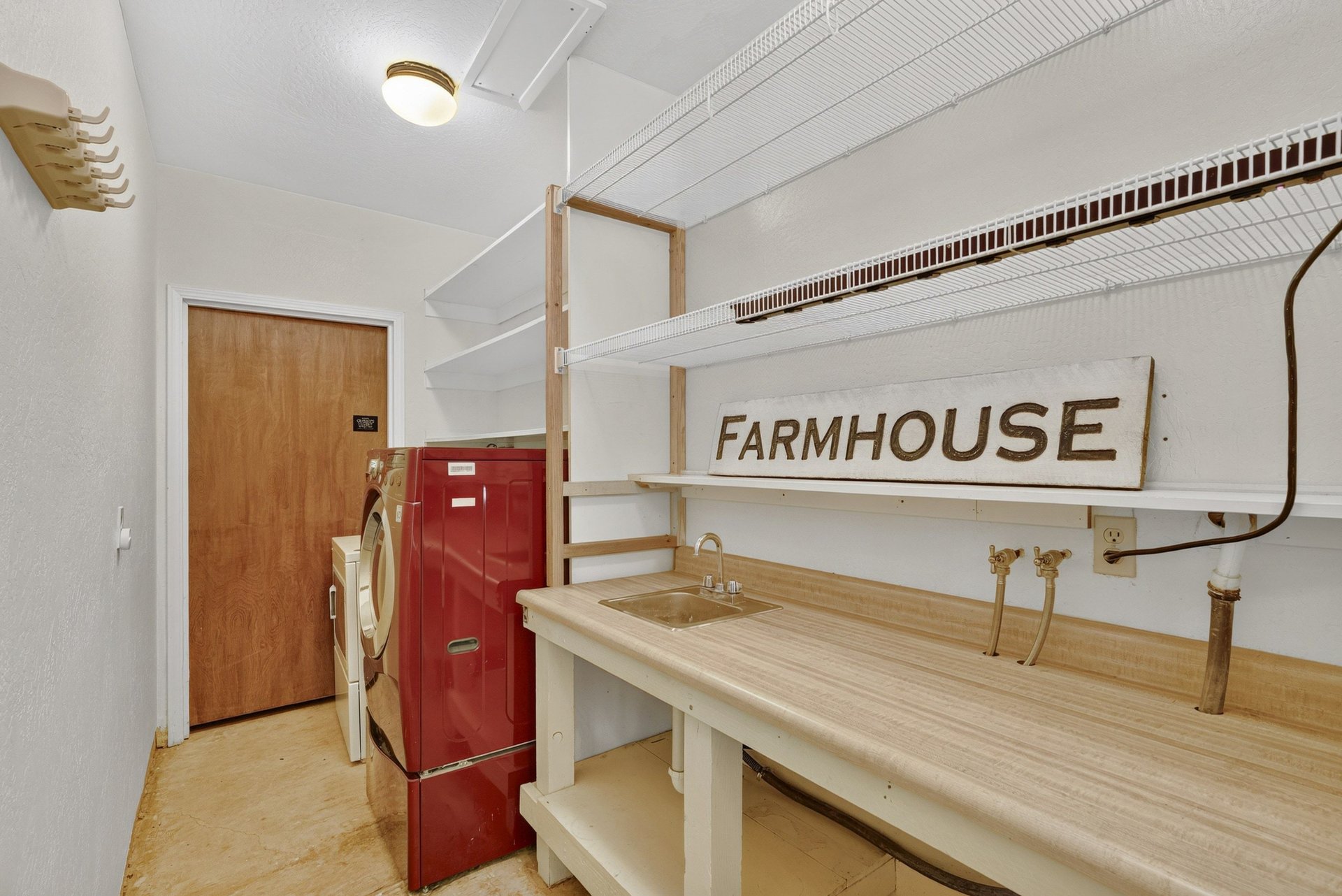 3999 Cherryvale Avenue | Soquel, California