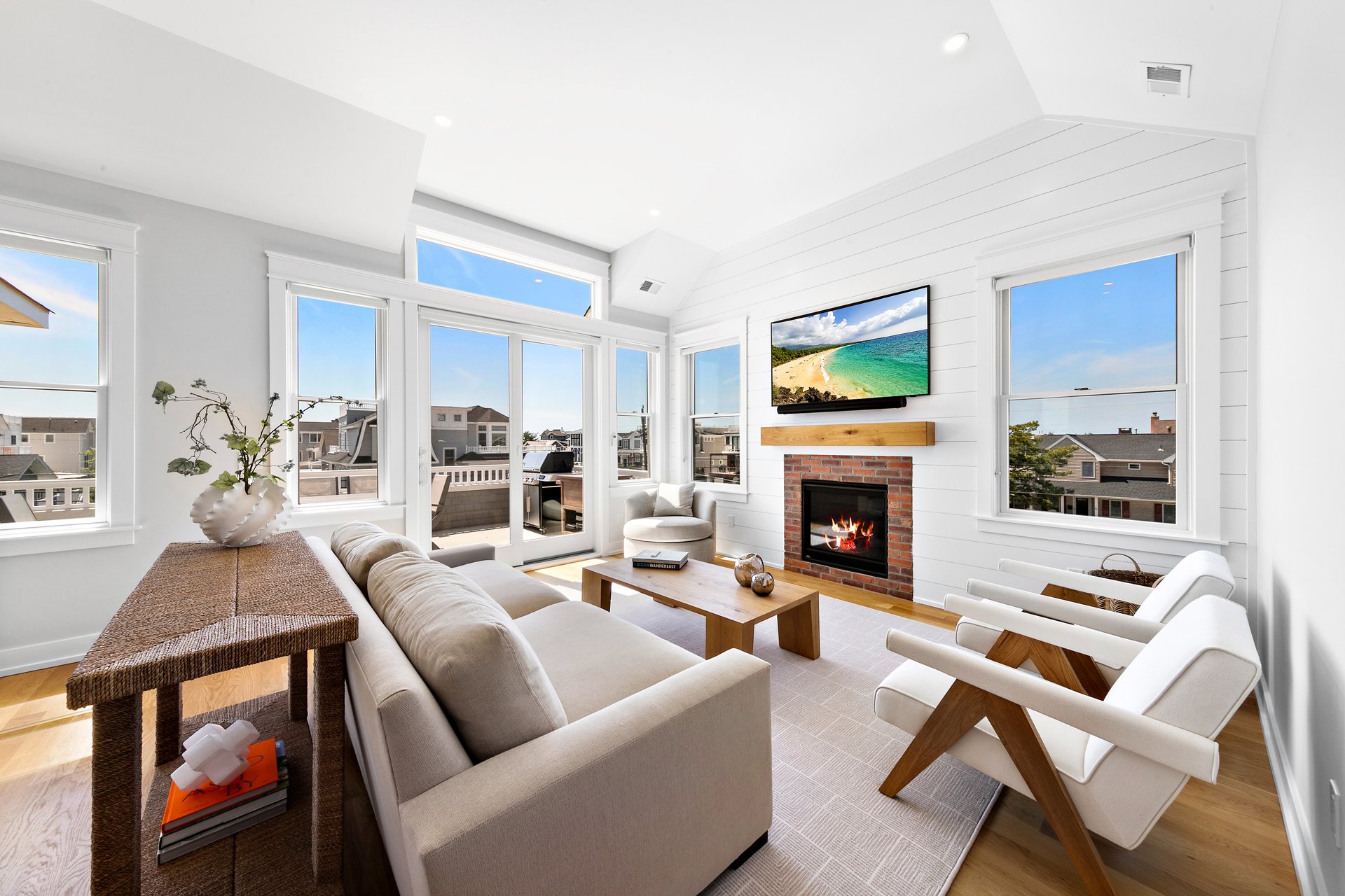 1110 S Beach Avenue, Beach Haven