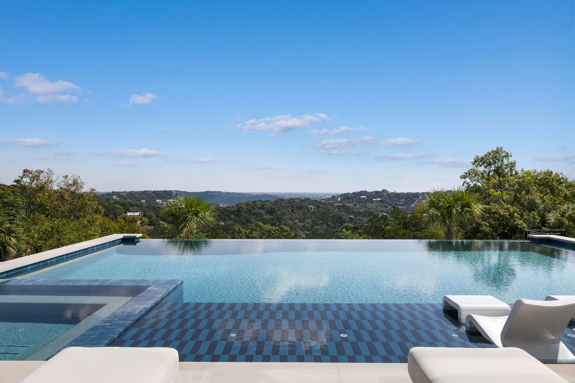 The Pinnacle of Austin Living