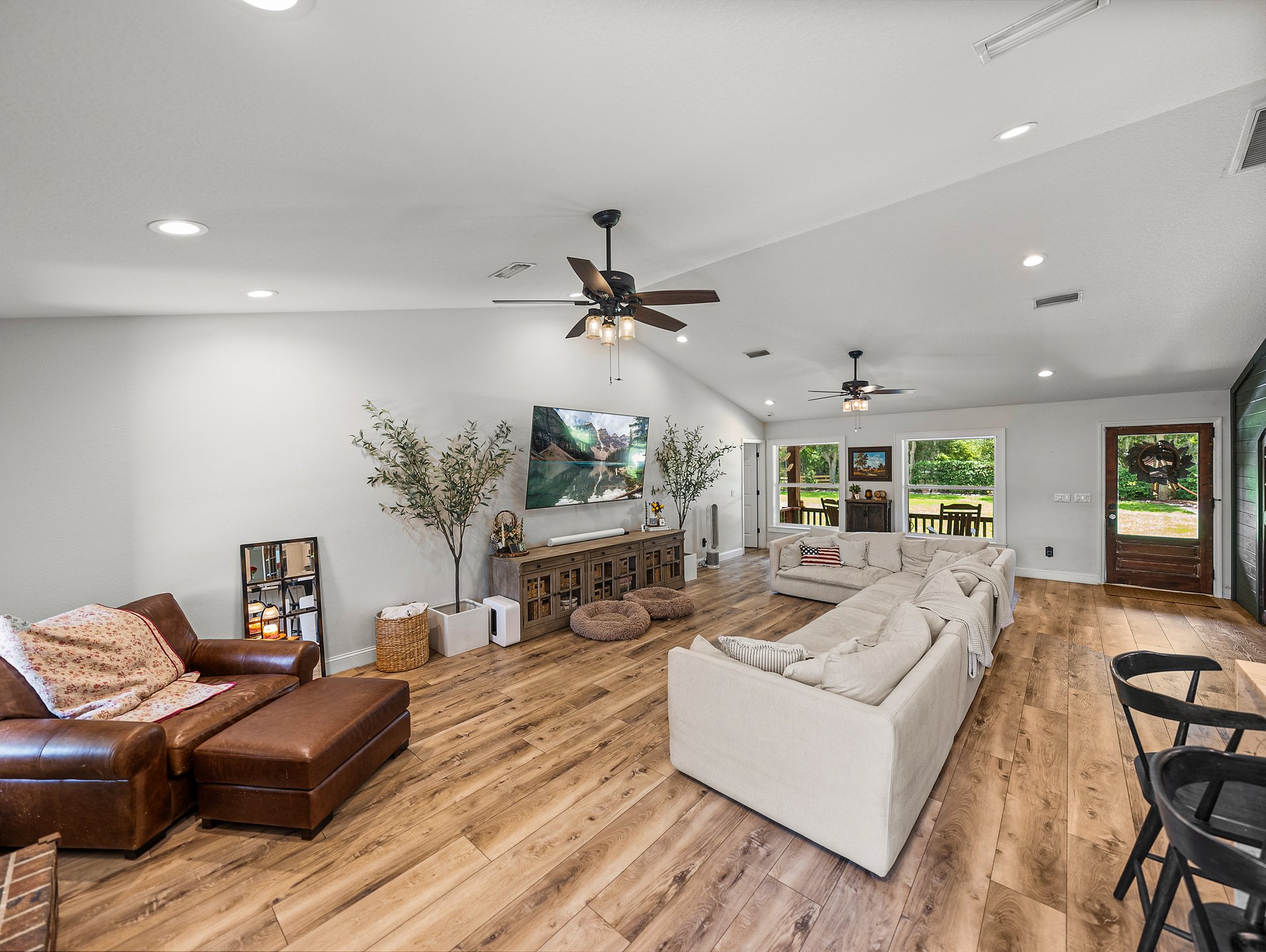3412 ACE LN