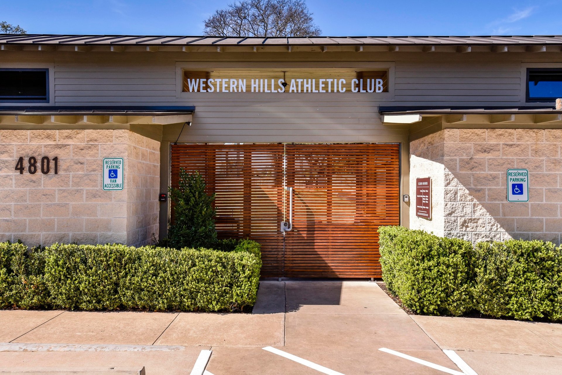 440 Ridgewood Rd