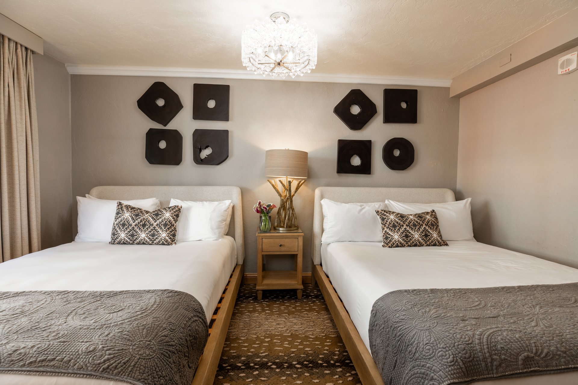 The Lodge at Vail Condominiums #262