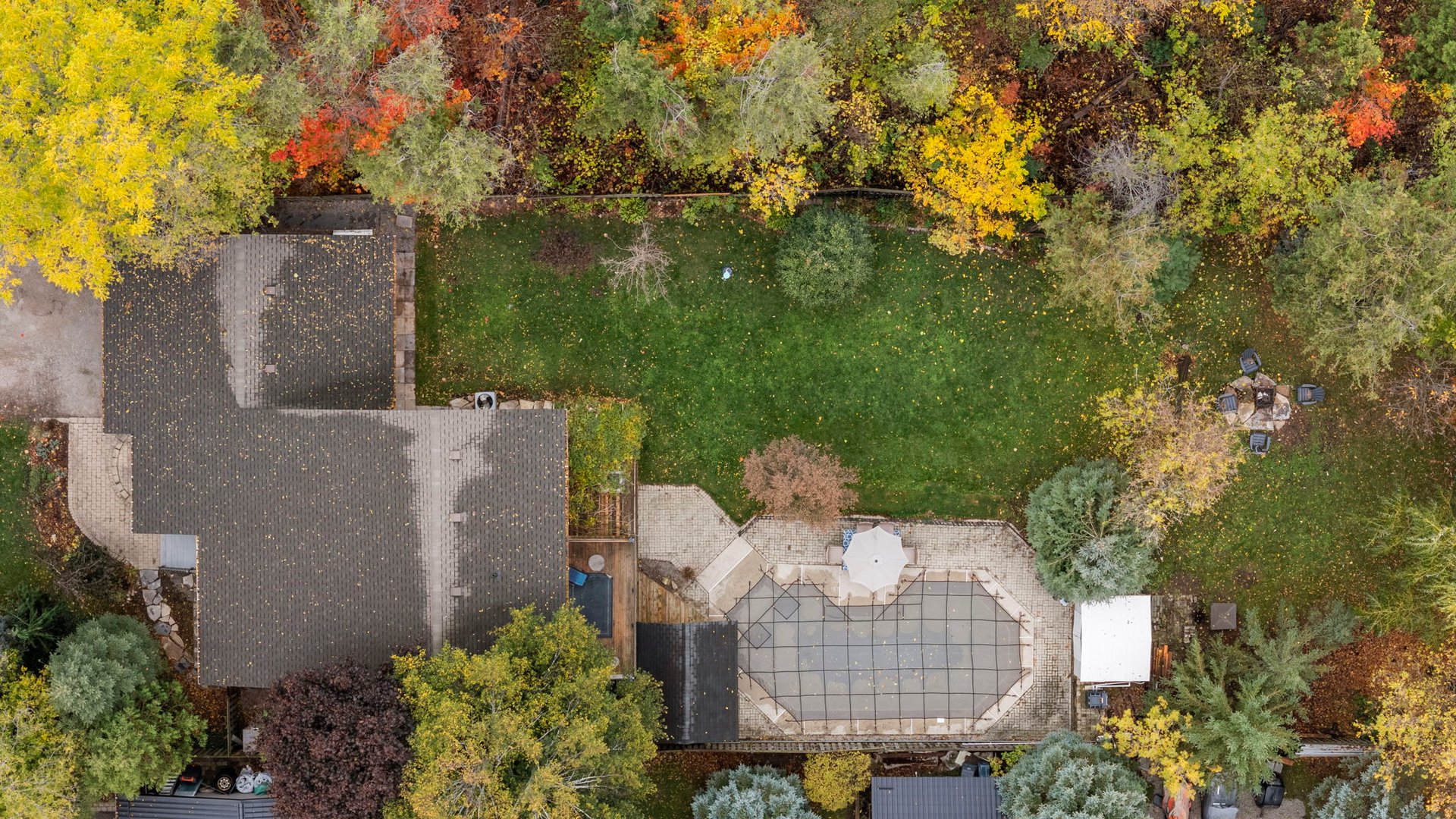 381 Cox Mill Road, Barrie