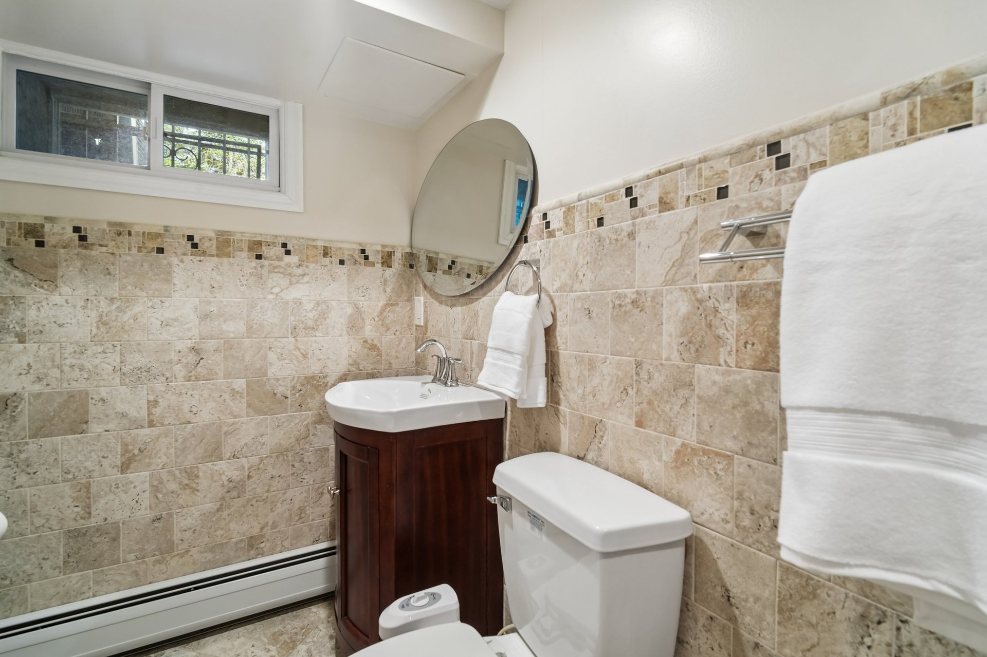 35 Grandview Avenue