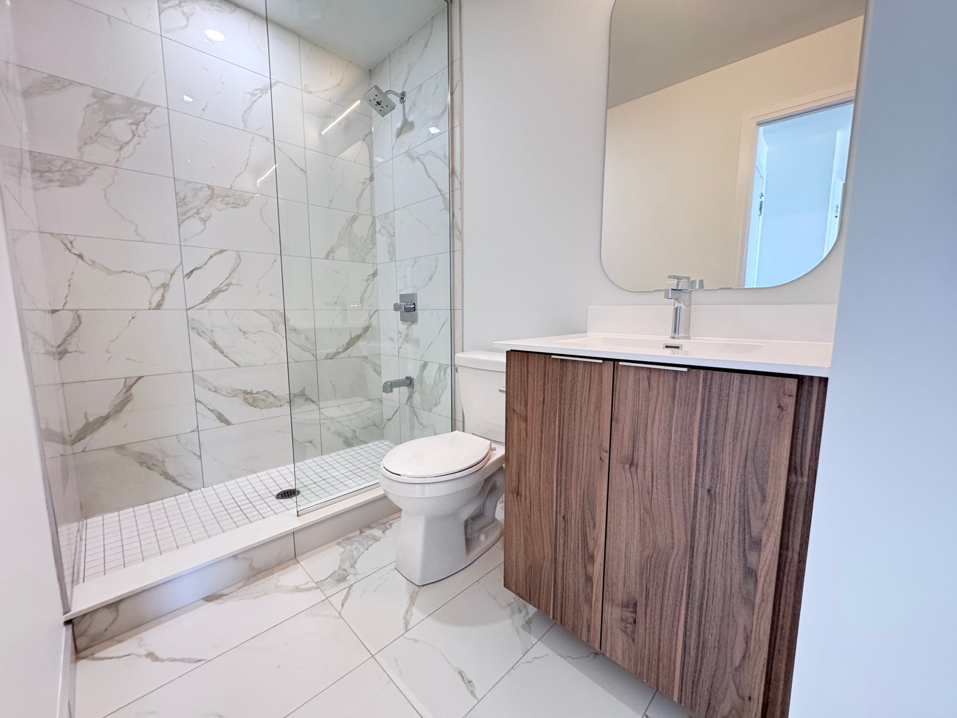 15 Richardson Street Unit: 1705