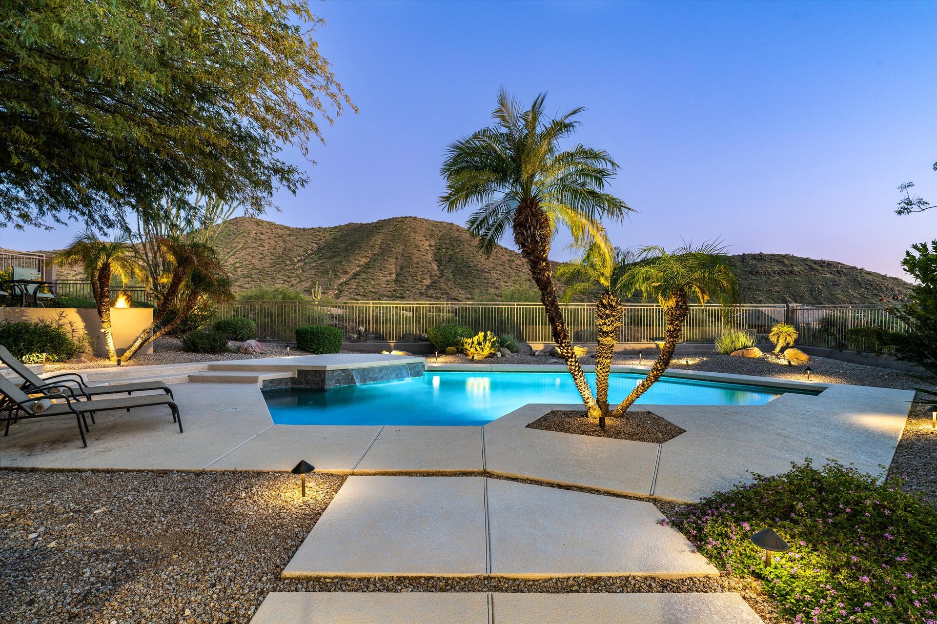 11115 E WINCHCOMB Drive, Scottsdale