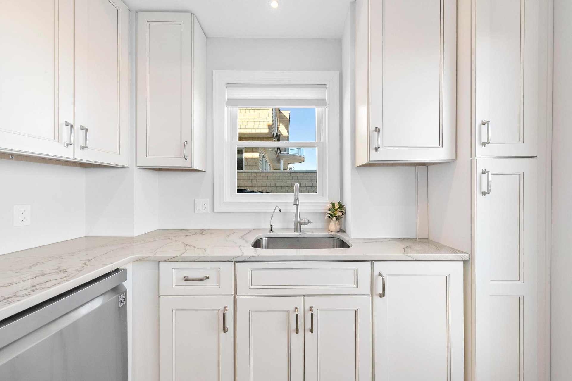 4109 Ocean Blvd, 7 Bedroom