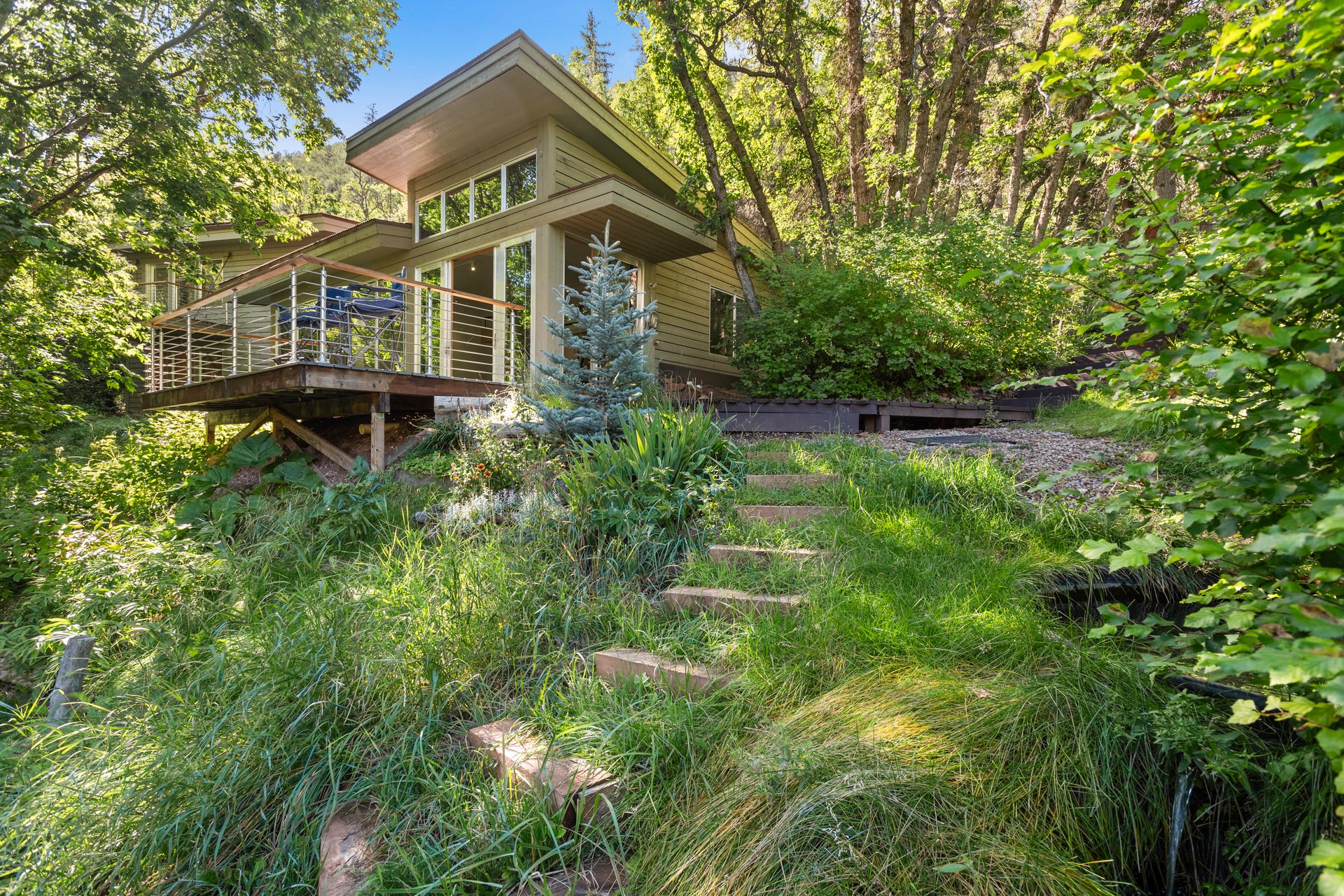 Colorado Lifestyle Awaits