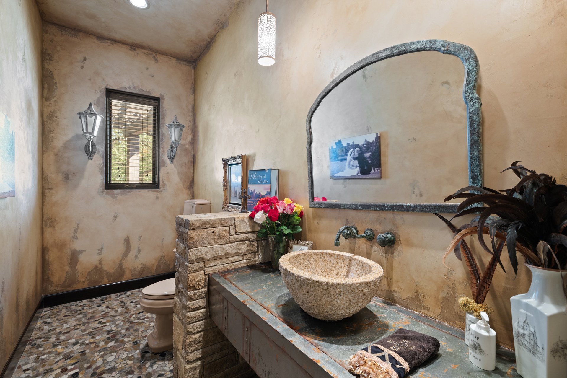12802 Hacienda Ridge