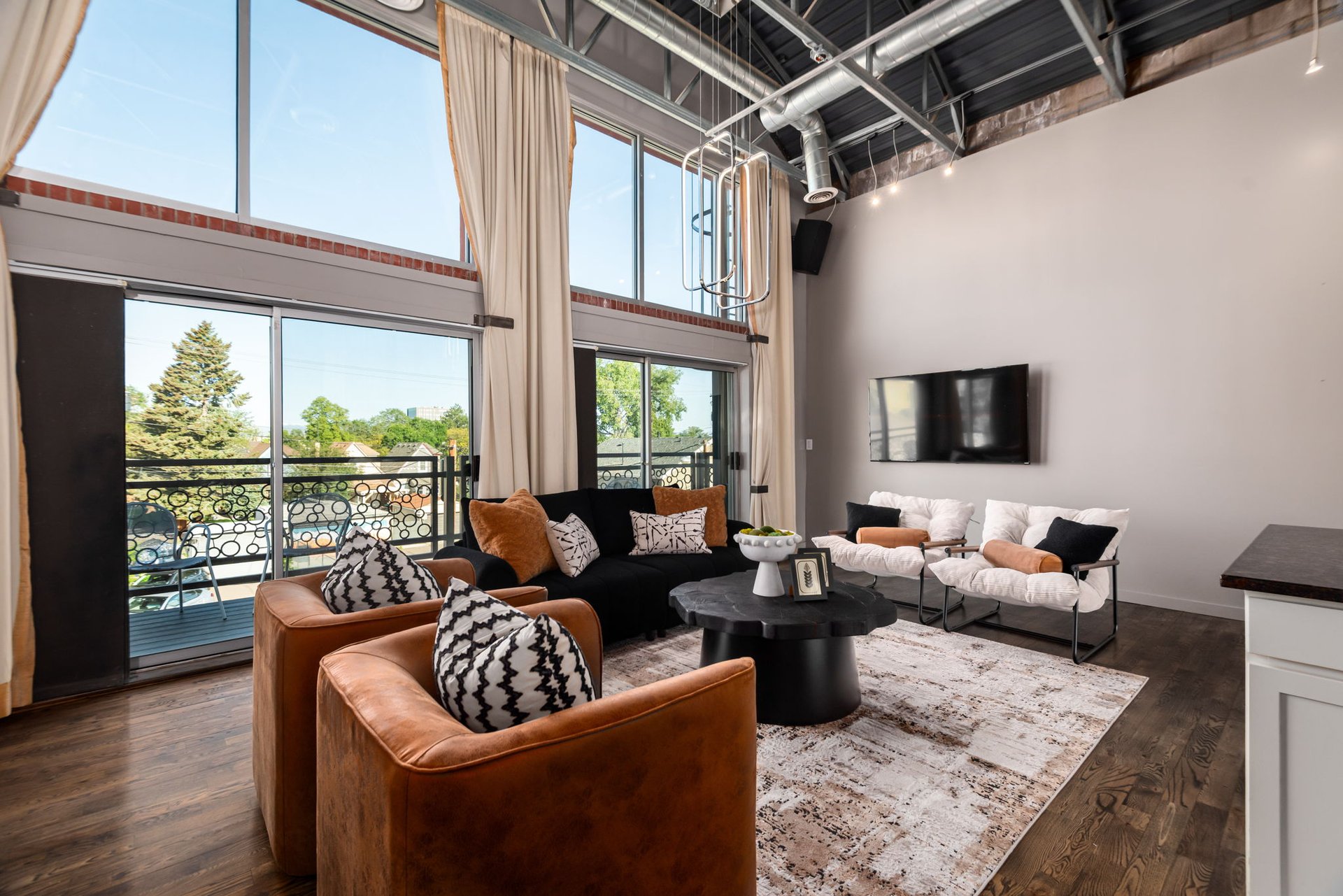 919 Santa Fe Drive