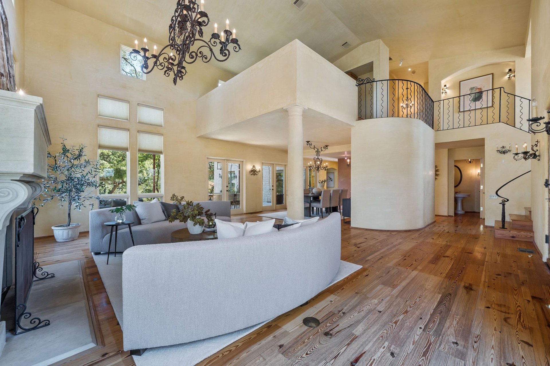 14721 Bear Creek Pass
