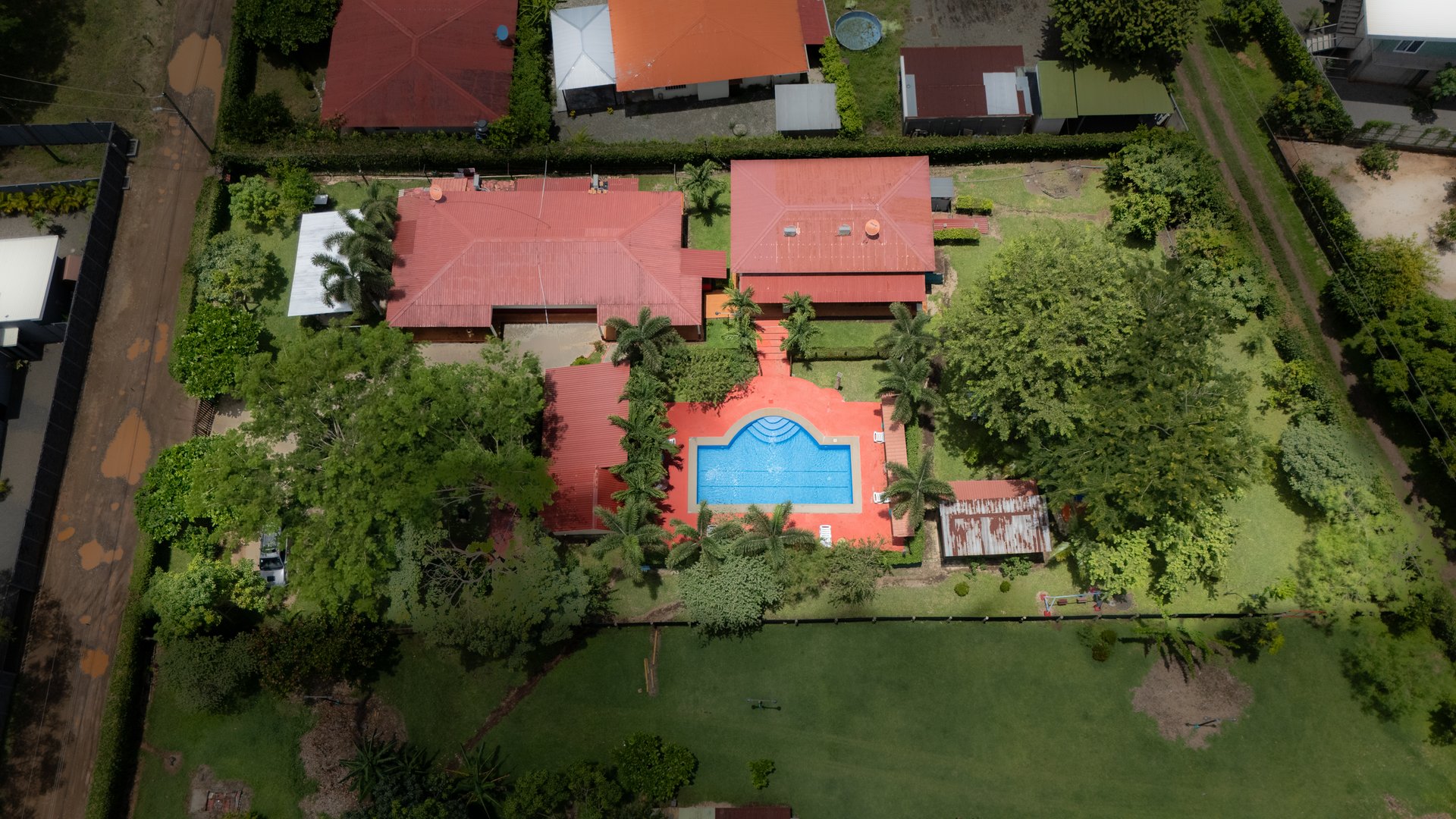 Tamarit House | Spacious Tropical Retreat in Villareal, Costa Rica