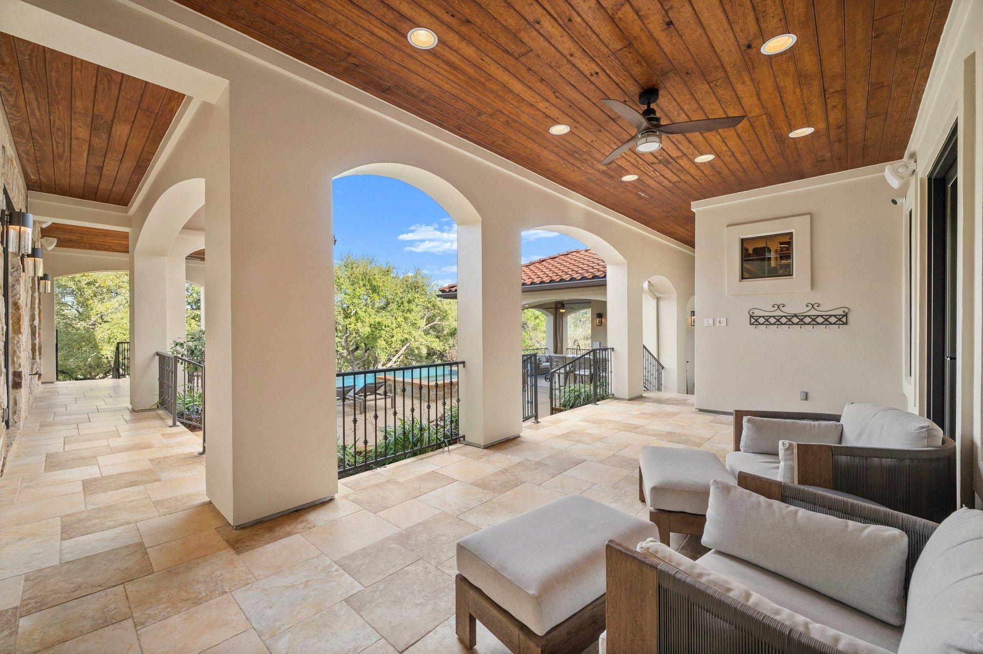 10213 Amwell Cove