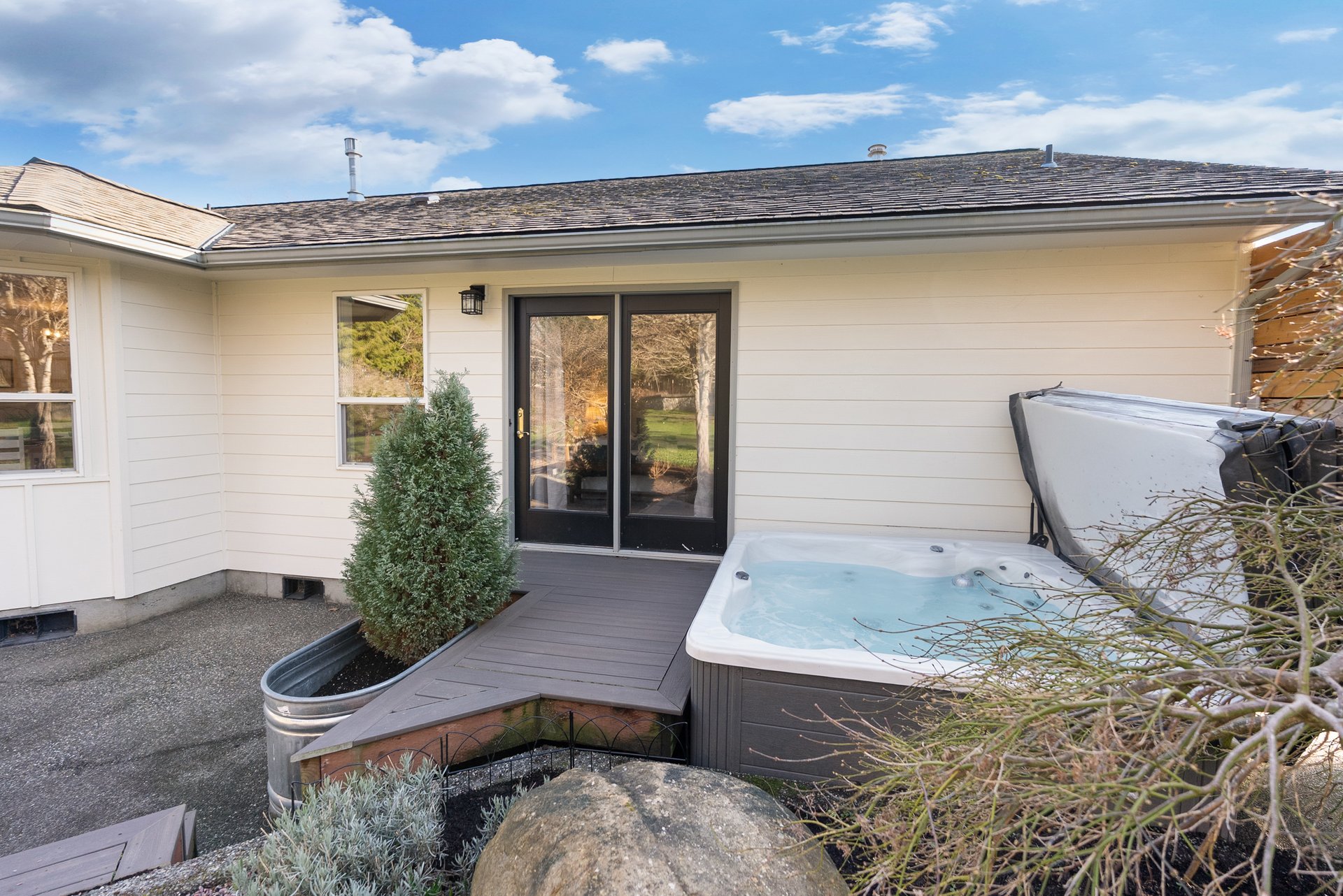  Dreamy Rambler on Over Half an Acre