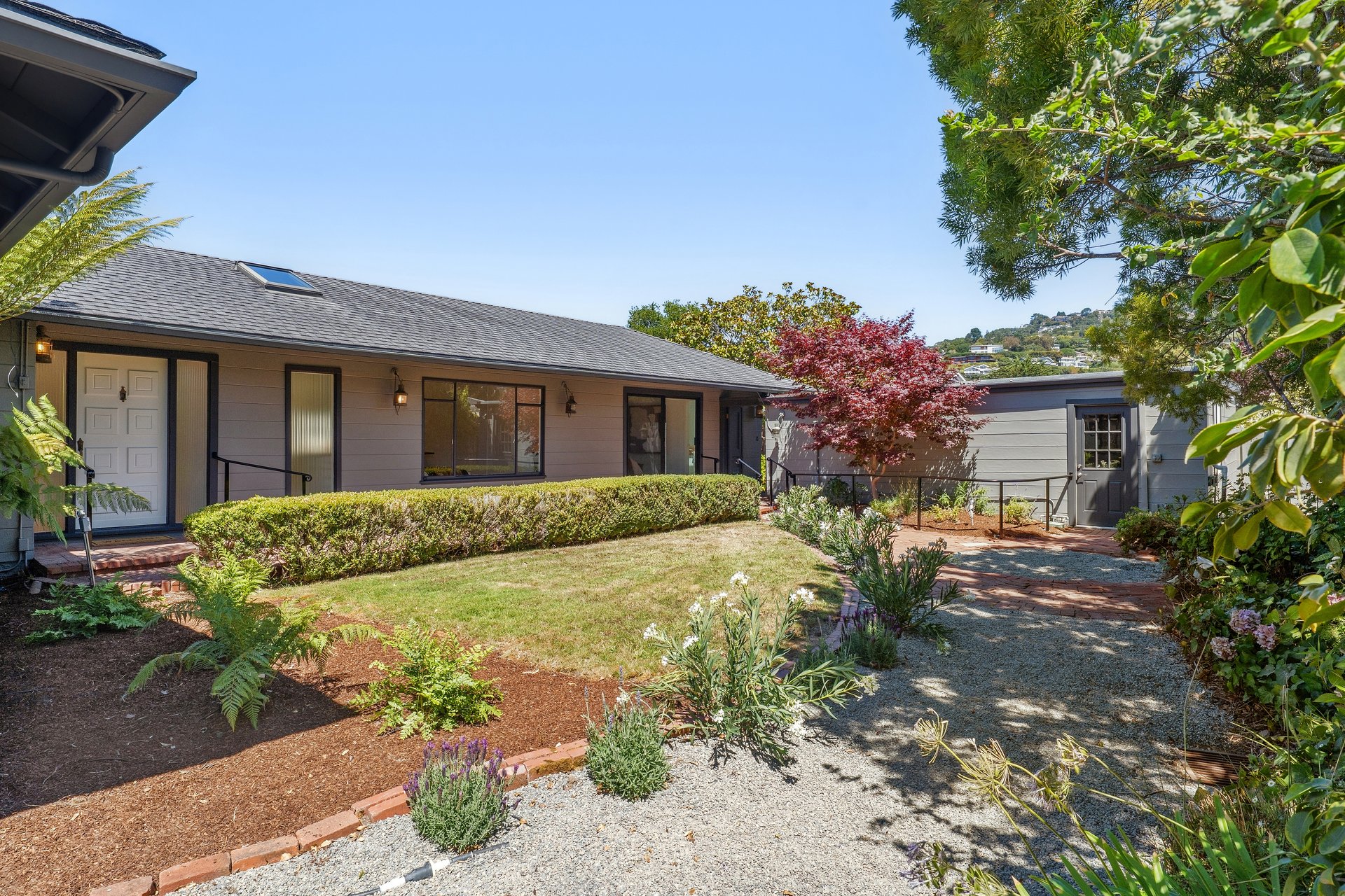 Single Level Living on the Belvedere Lagoon