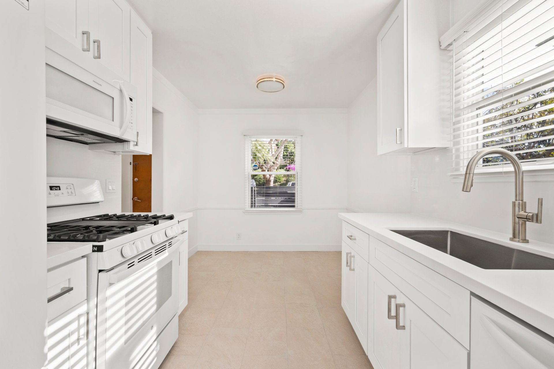 219 3rd Ave, Venice 