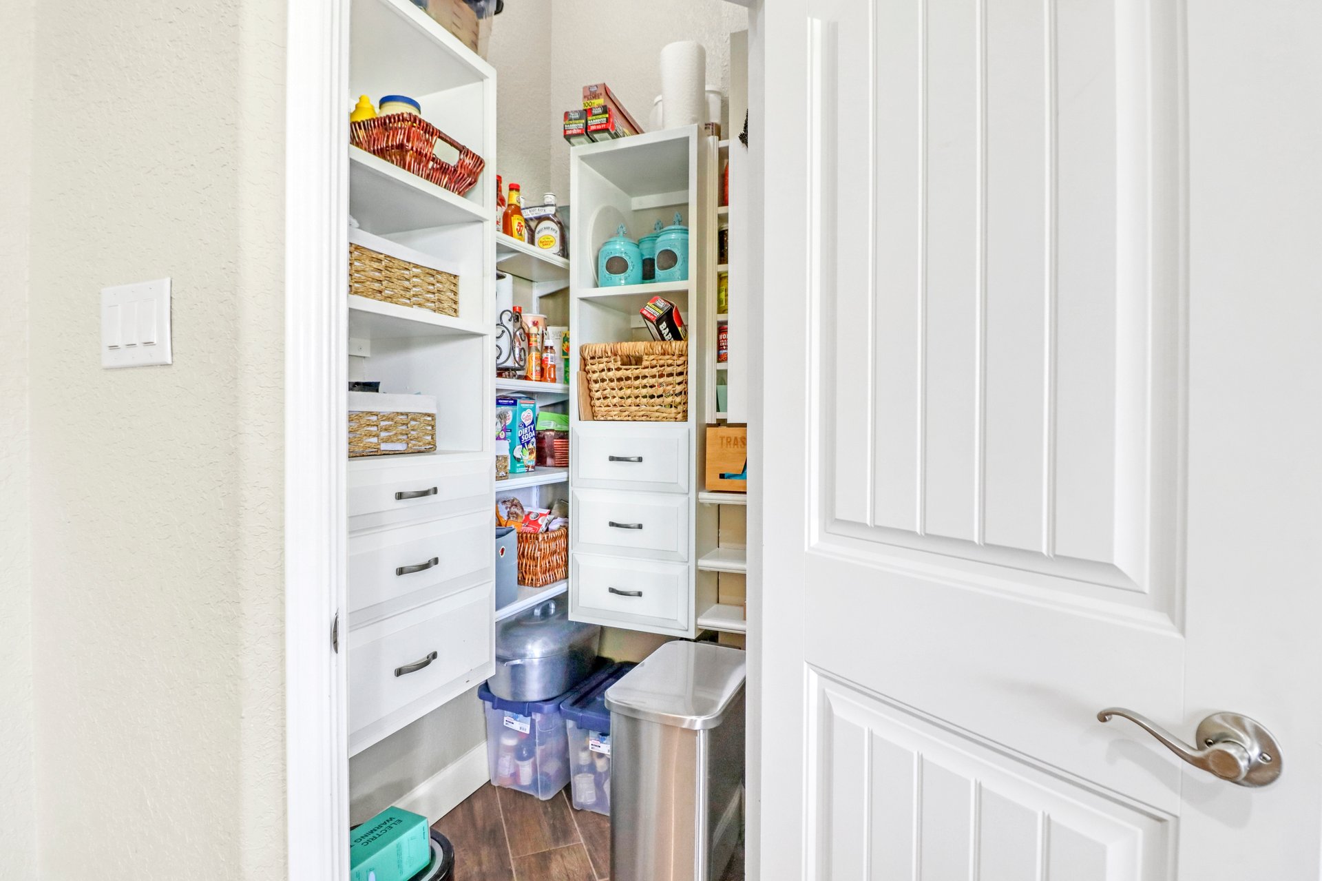 1446 Emily Lane