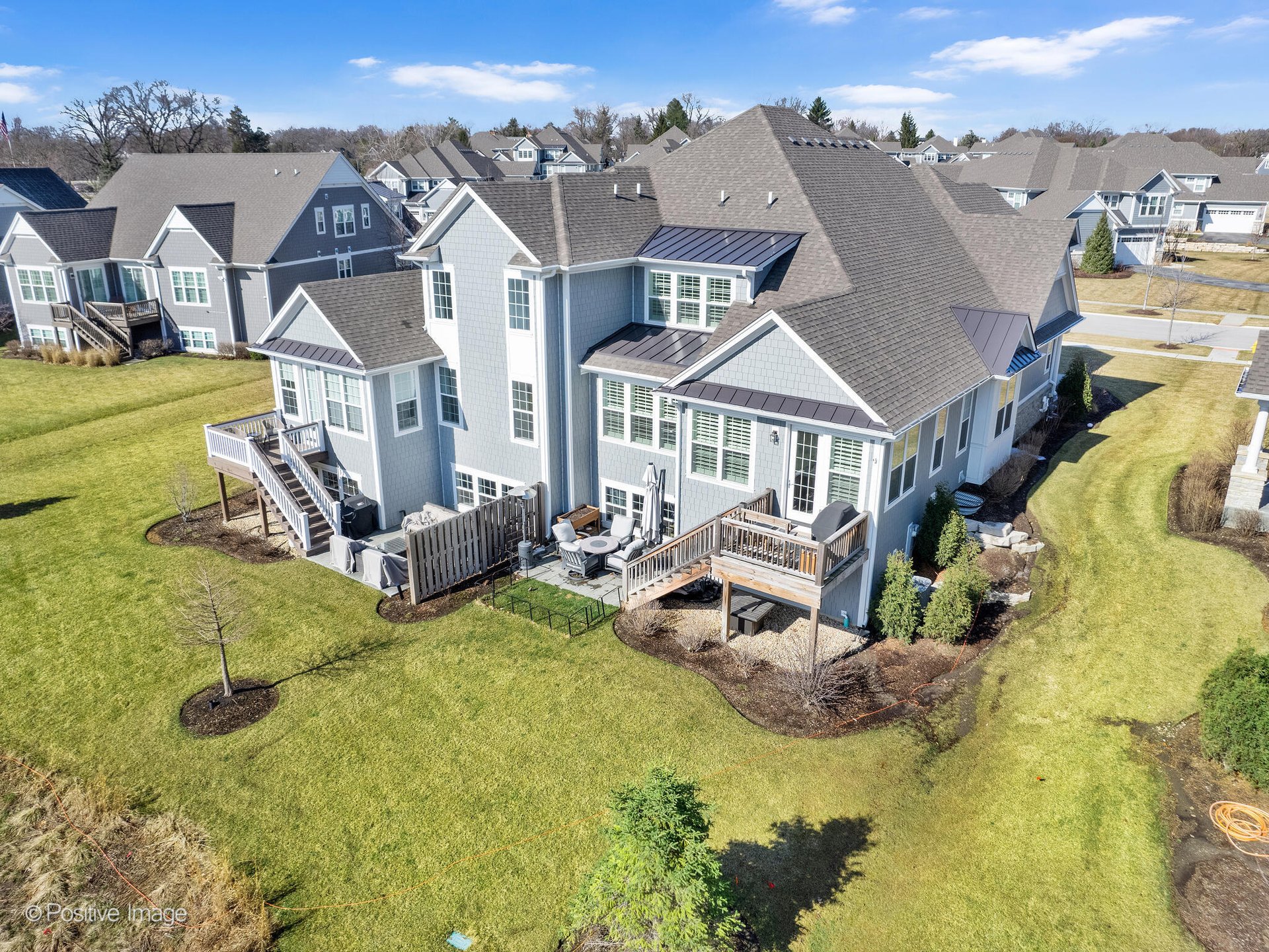 5531 Barton Lane