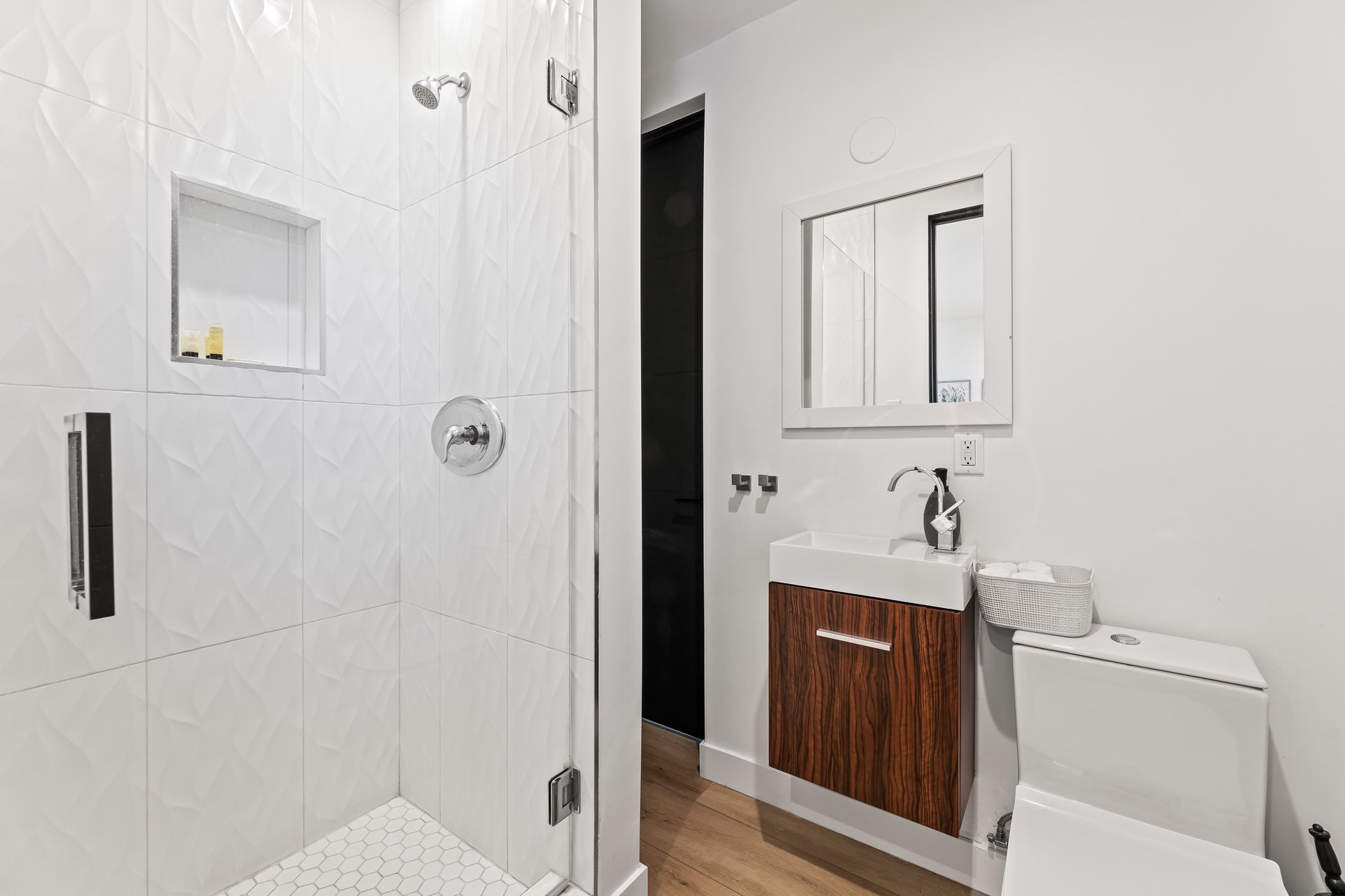 Caritina Dr, 91356