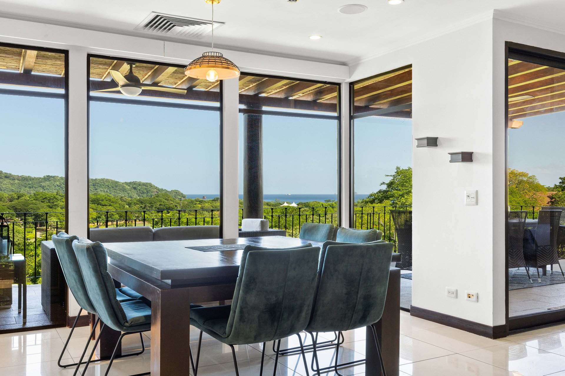 Carao T1-5 | Ocean-View Penthouse with Loft in Reserva Conchal