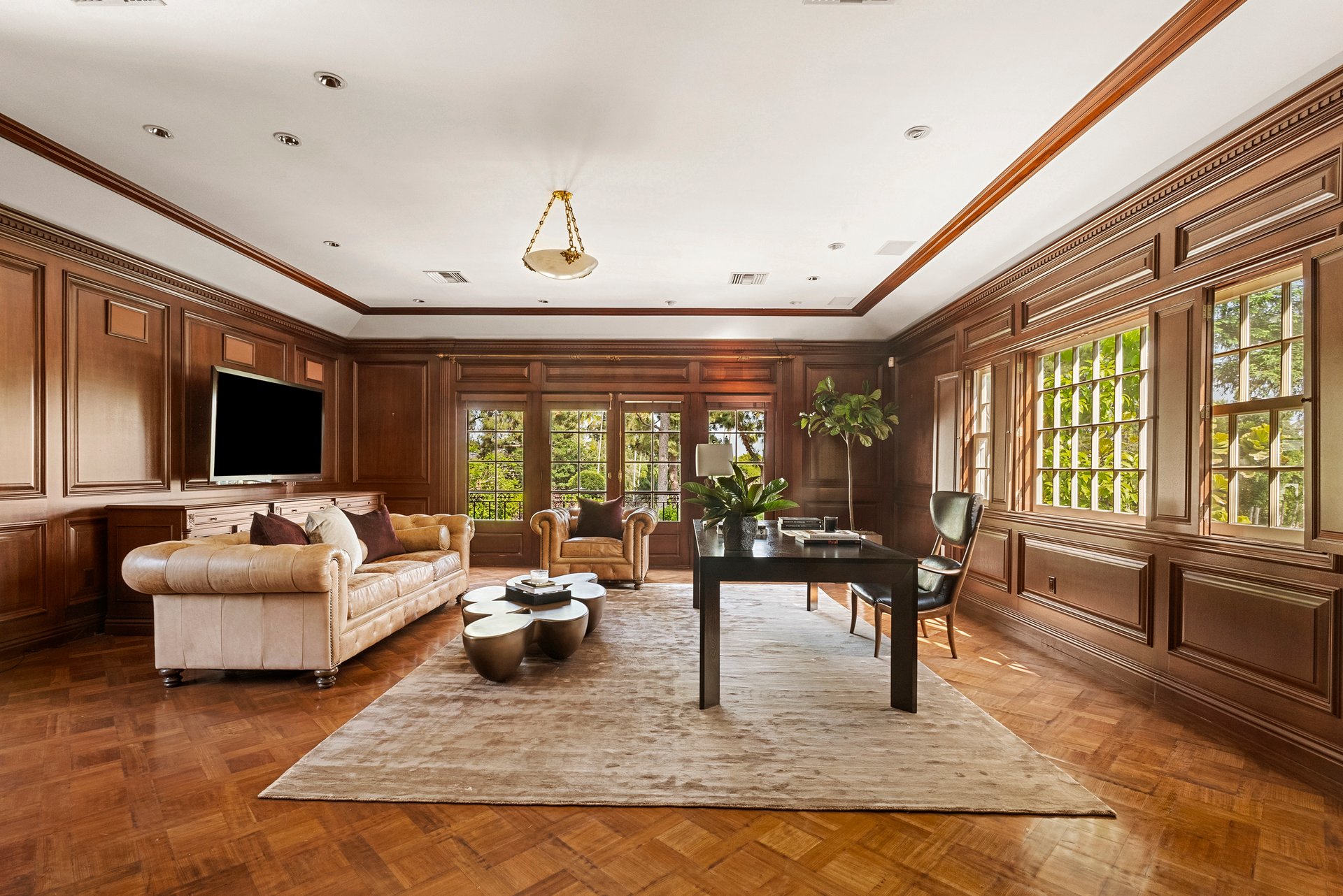 1001 N Crescent Dr, Beverly Hills 