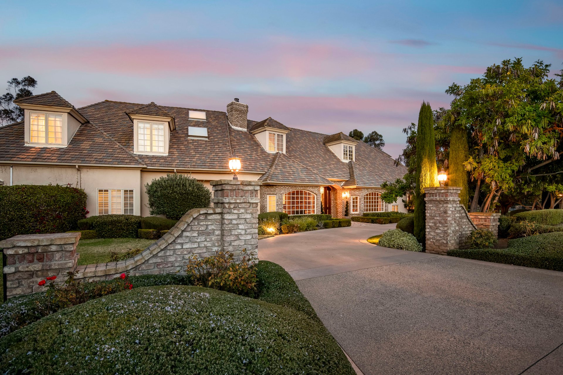 THE ICONIC FAIRBANKS RANCH LIFESTYLE