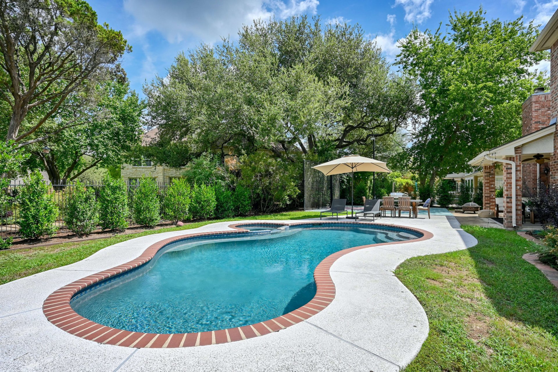 4317 Rio Robles Drive