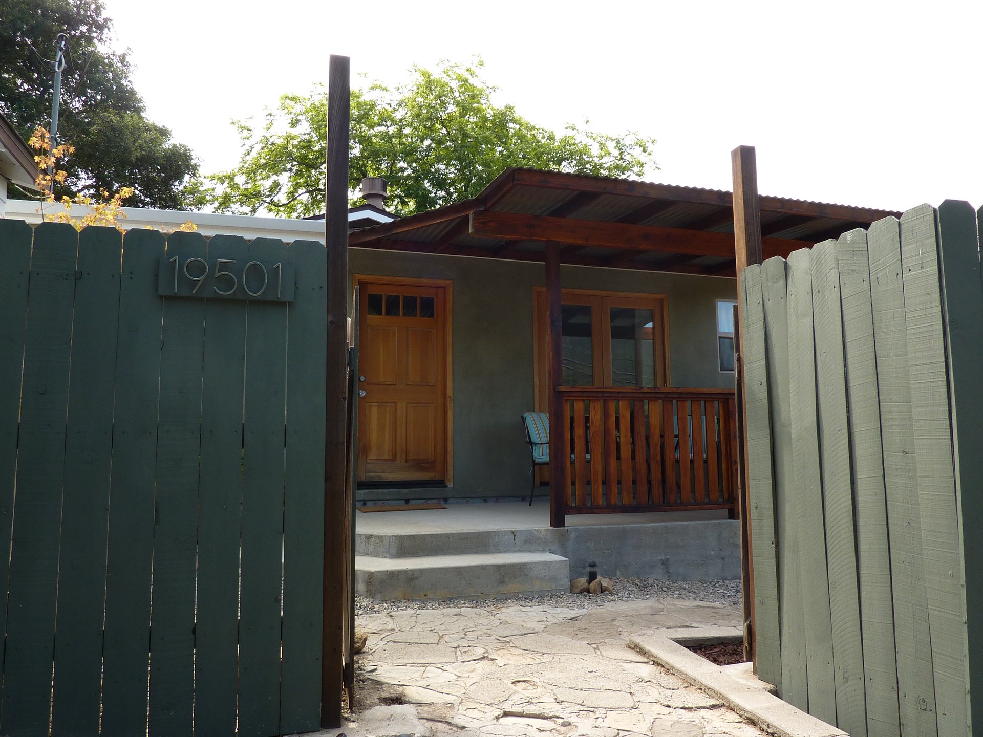19501 Grand View Dr