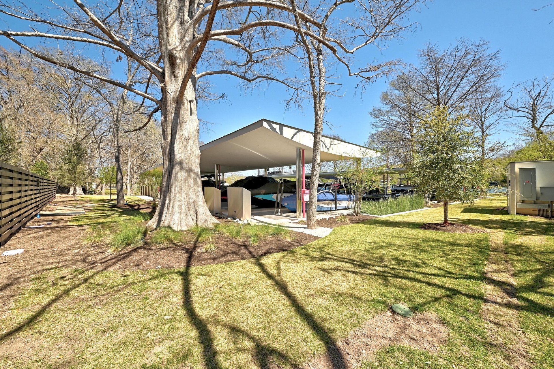 2503 Westlake Drive #4
