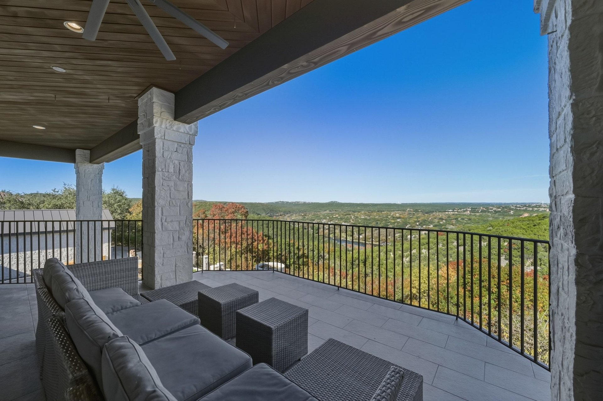 12006 Pleasant Panorama View
