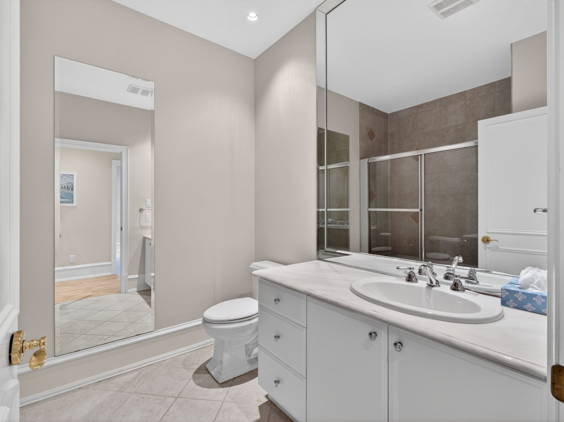SOLD: Tranquil Urban Oasis